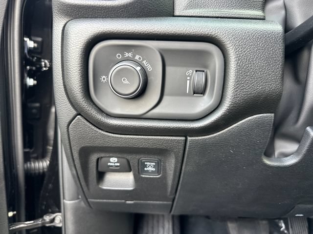 New 2026 RAM 1500 Tradesman AWD/4WD image 17