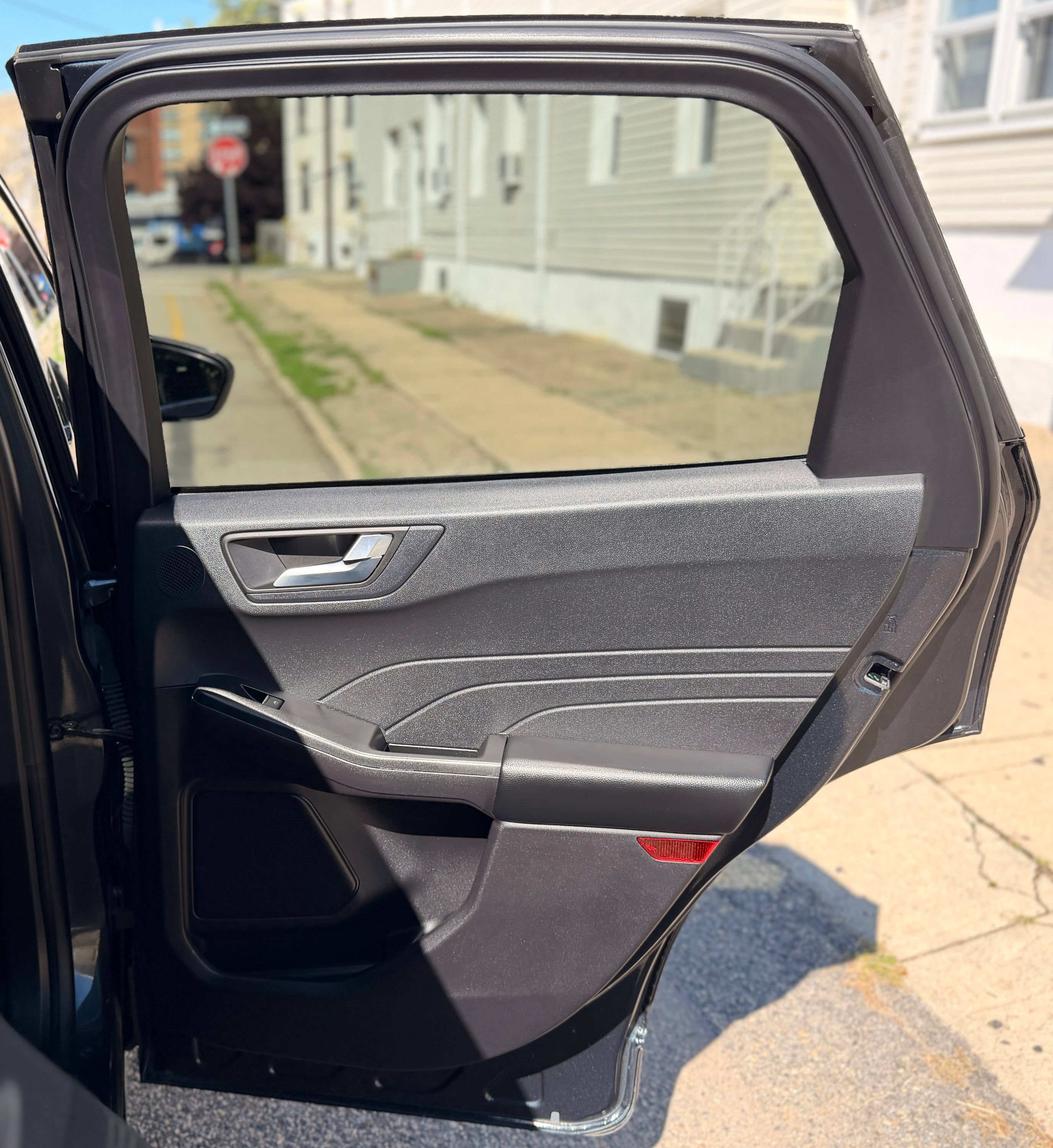 Used 2022 Ford Escape Titanium w/ Titanium Premium Package FWD image 20