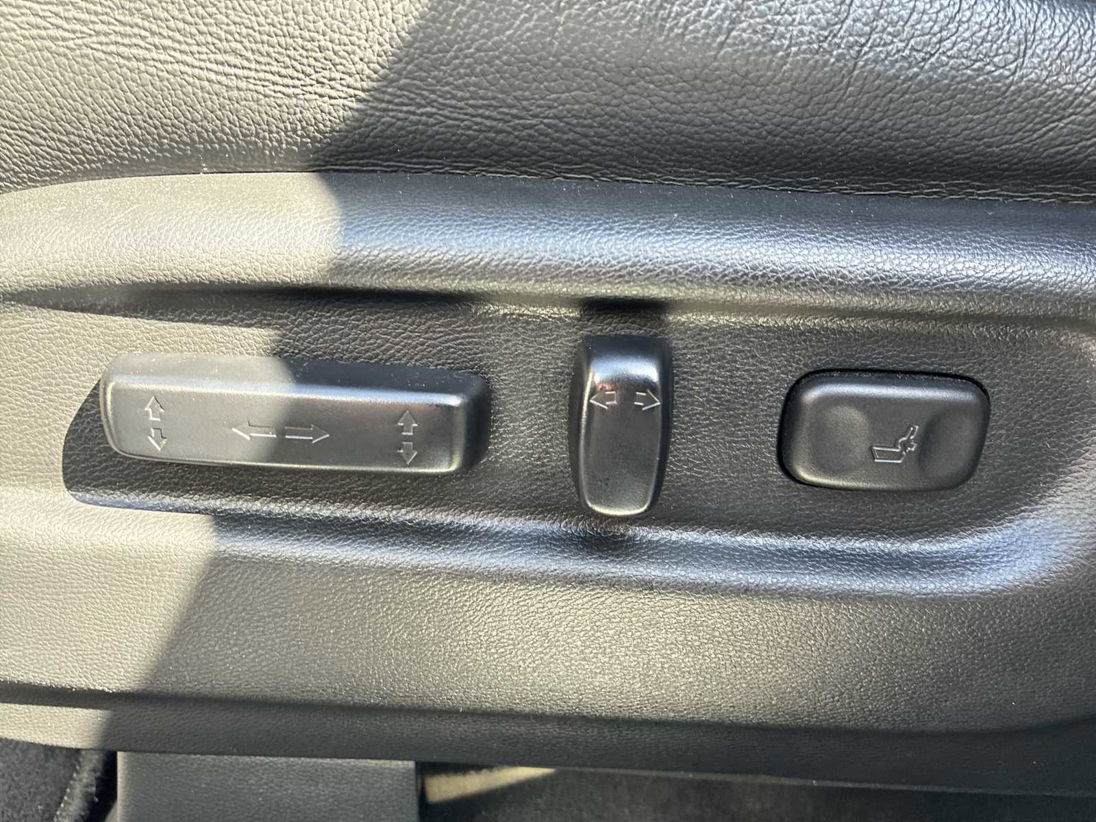 Used 2021 Honda Pilot Black Edition image 14