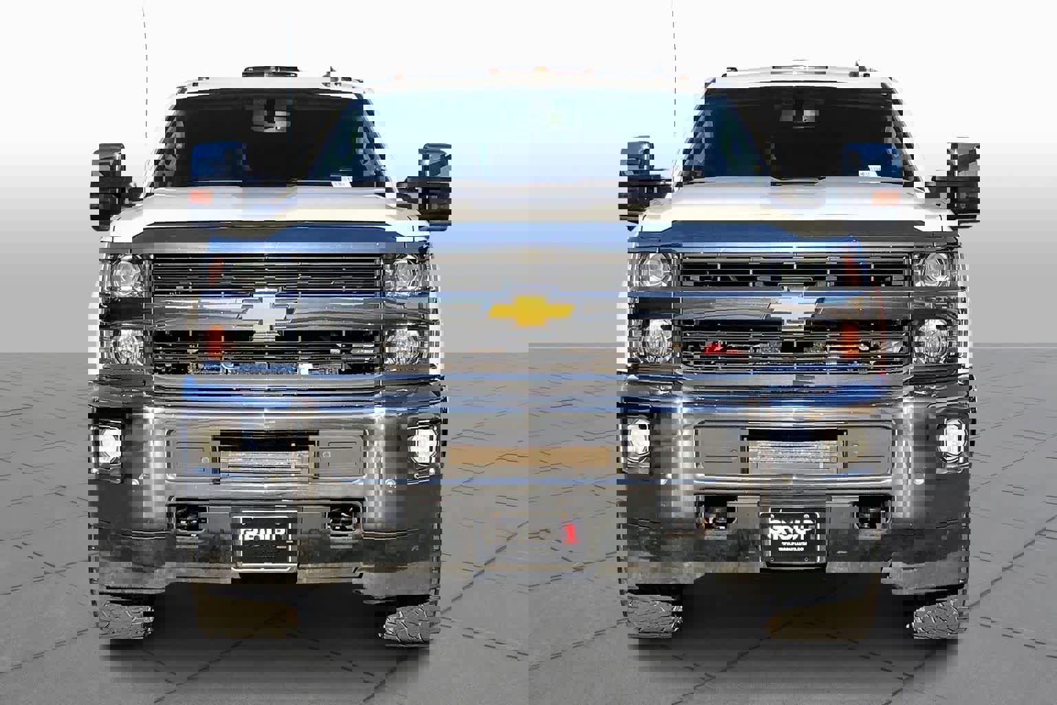 Used 2017 Chevrolet Silverado 2500 LTZ w/ LTZ Plus Package image 3