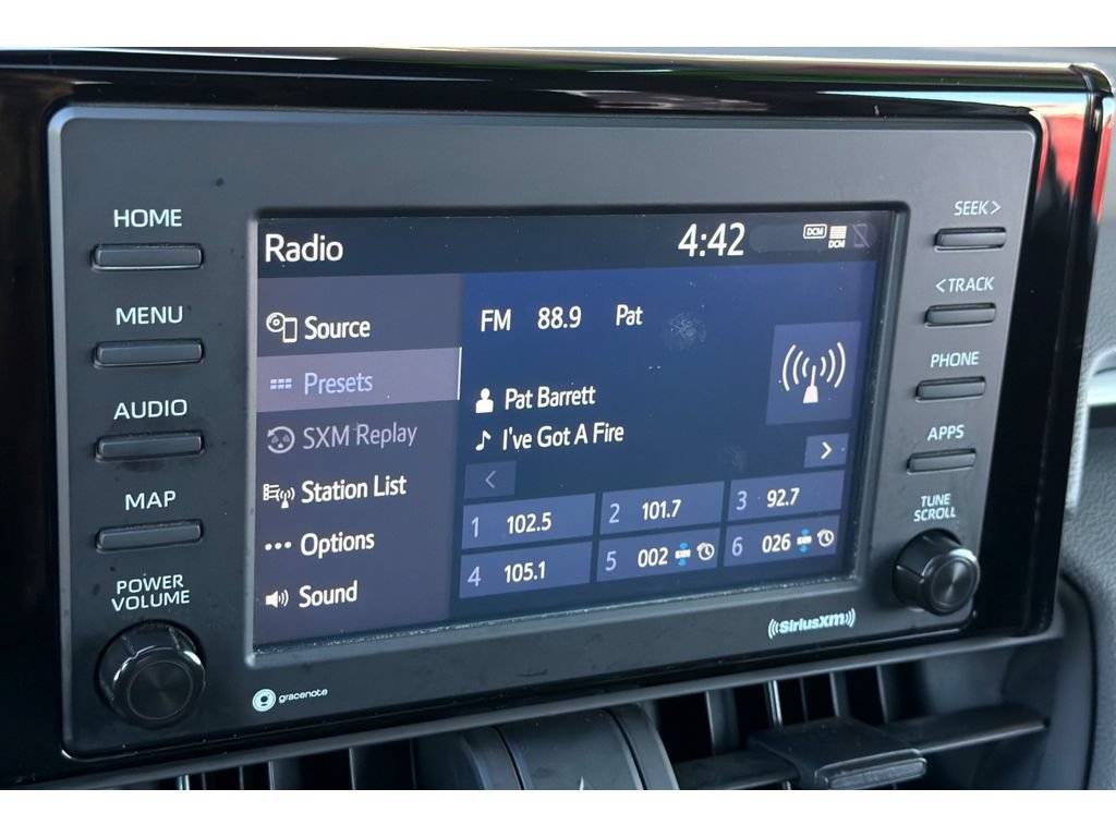 Used 2022 Toyota RAV4 XLE w/ Convenience Package FWD image 20