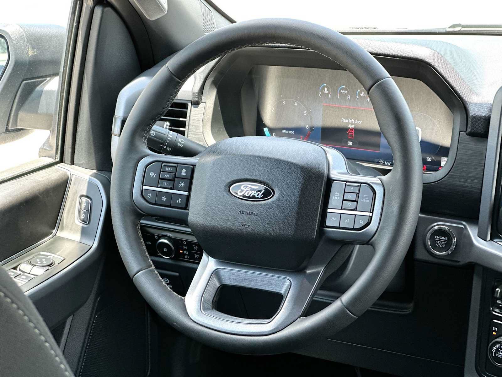 Used 2026 Ford F150 XLT w/ Equipment Group 302A MID AWD/4WD image 27