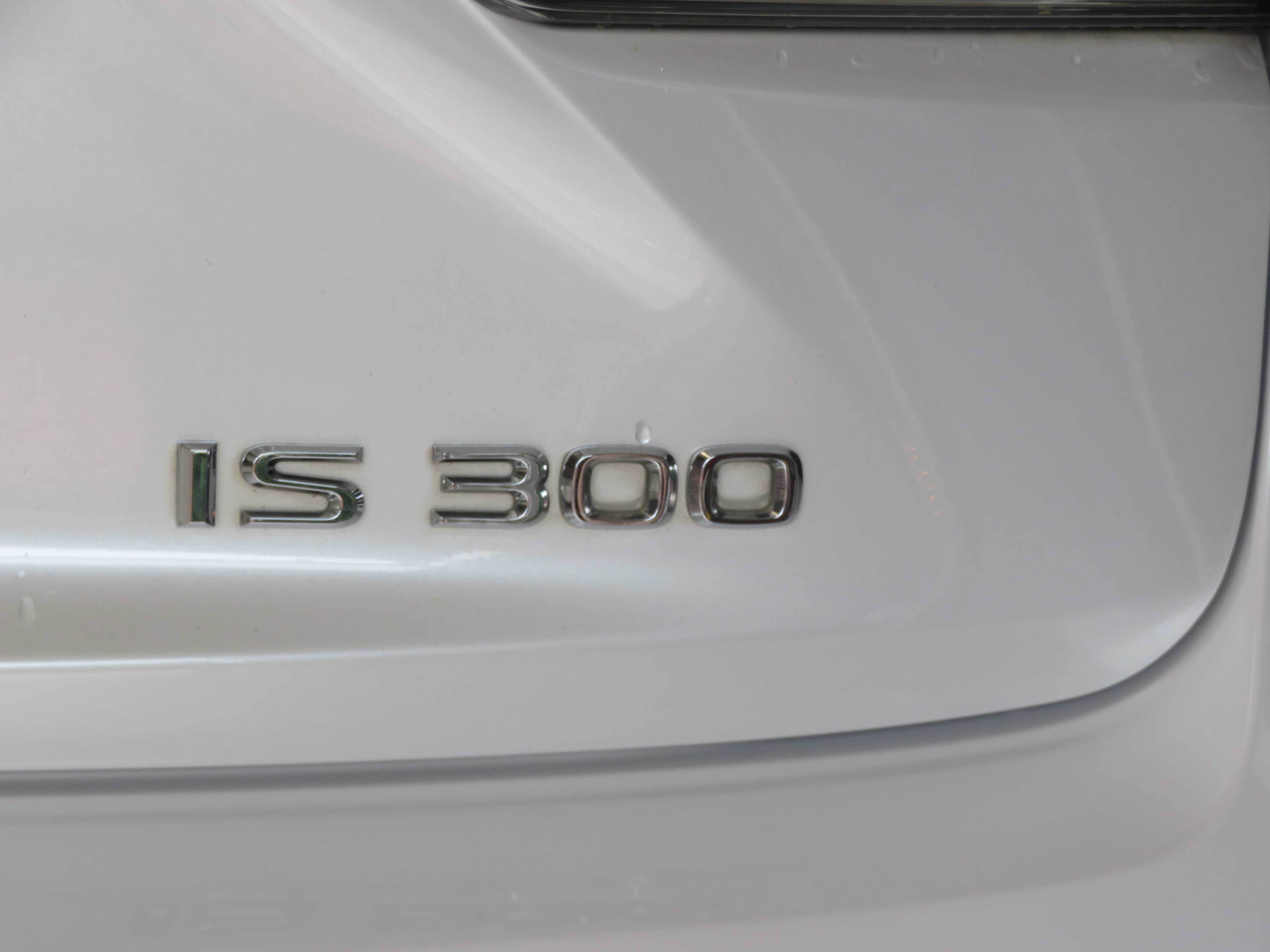 Used 2018 Lexus IS 300 w/ Accessory Package 2 RWD image 66