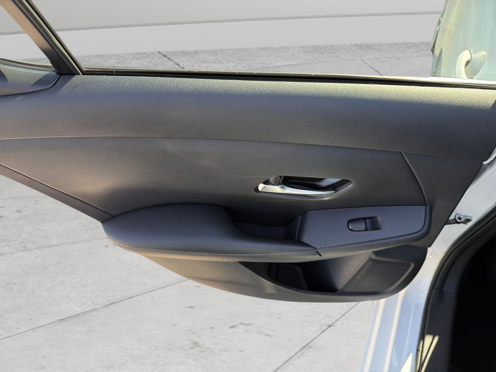 Certified 2023 Nissan Sentra S FWD image 31