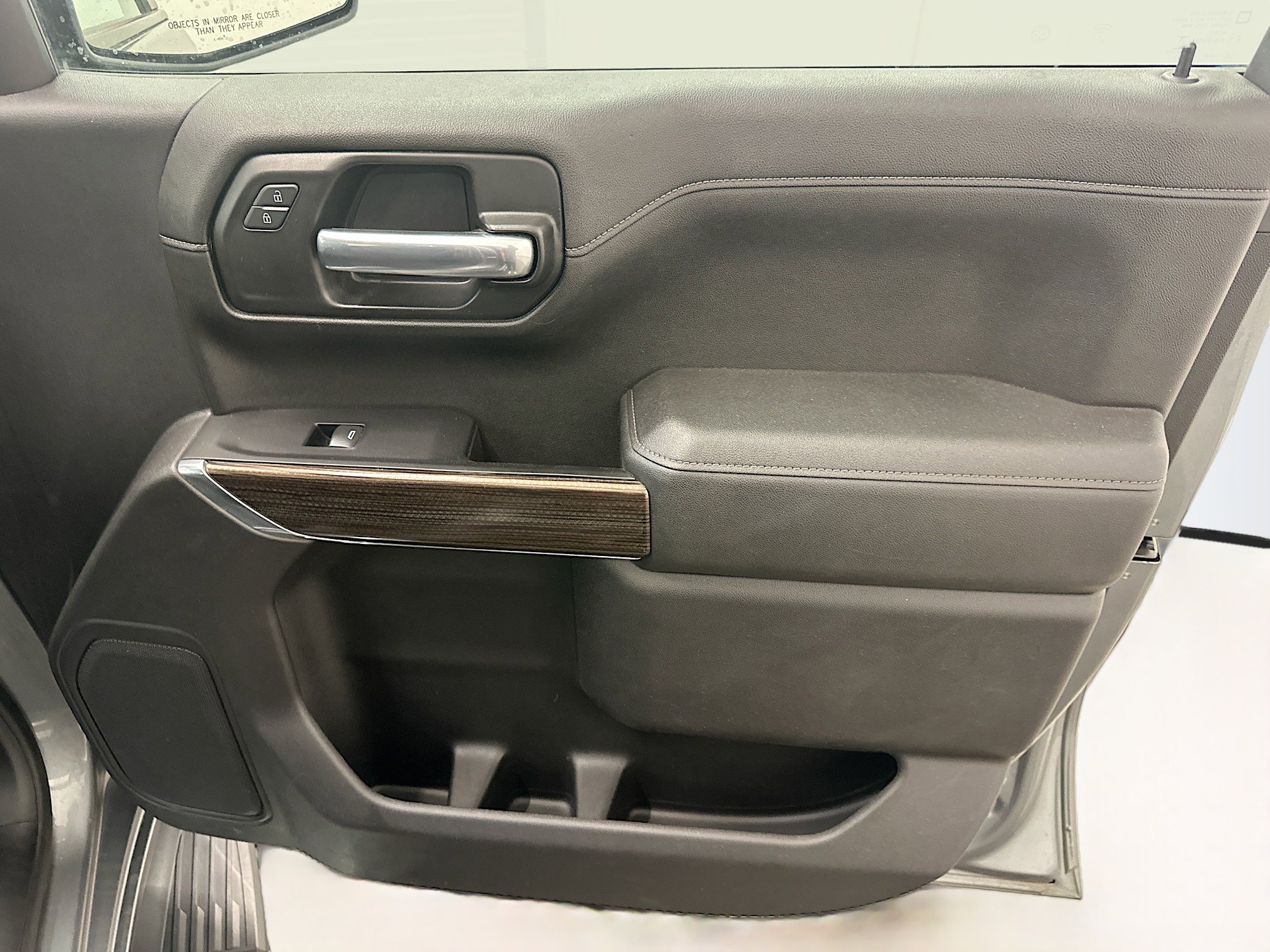 Used 2021 Chevrolet Silverado 1500 LT w/ Diesel Off-Road Package image 32