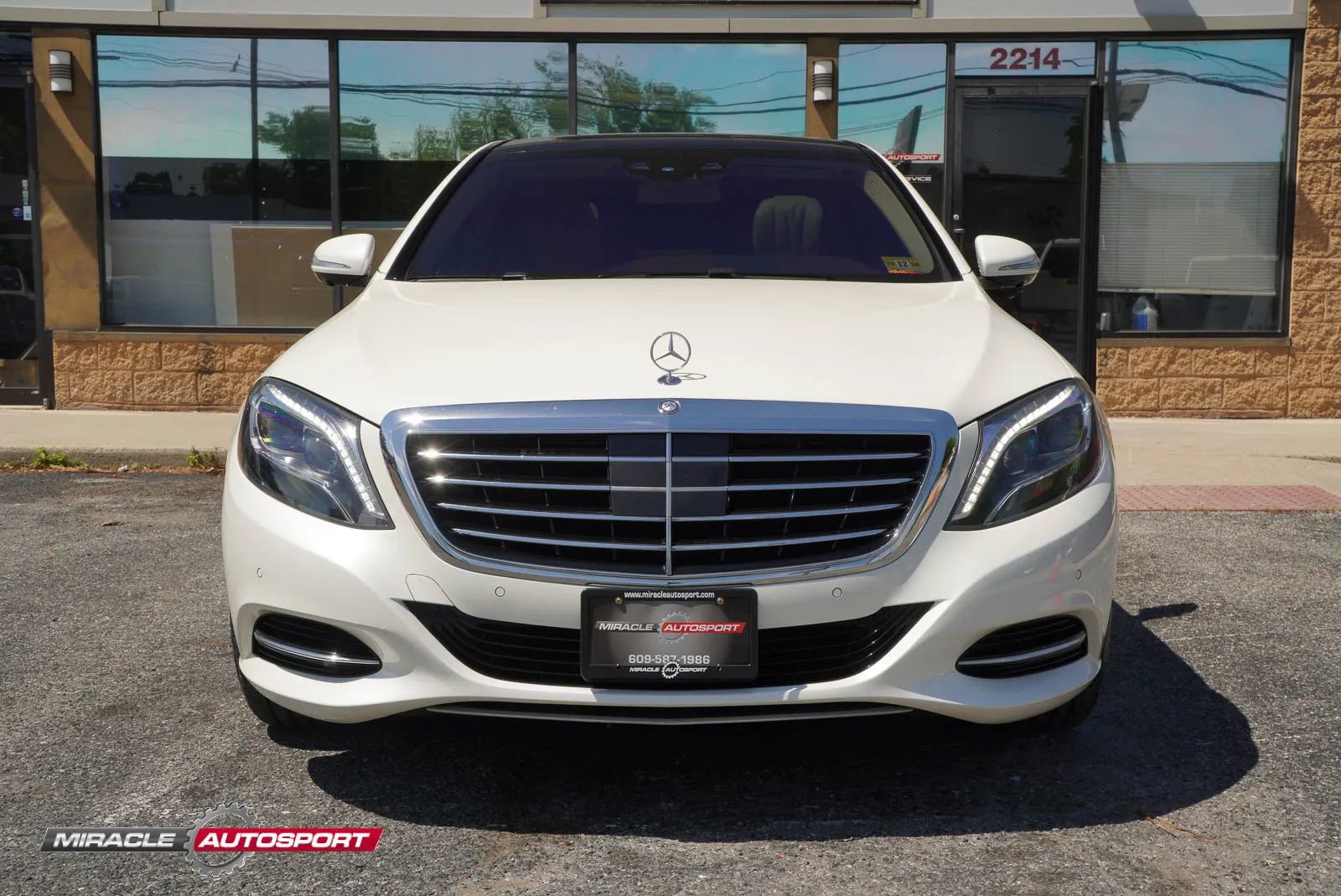 Used 2016 Mercedes-Benz S 550 4MATIC Sedan image 2