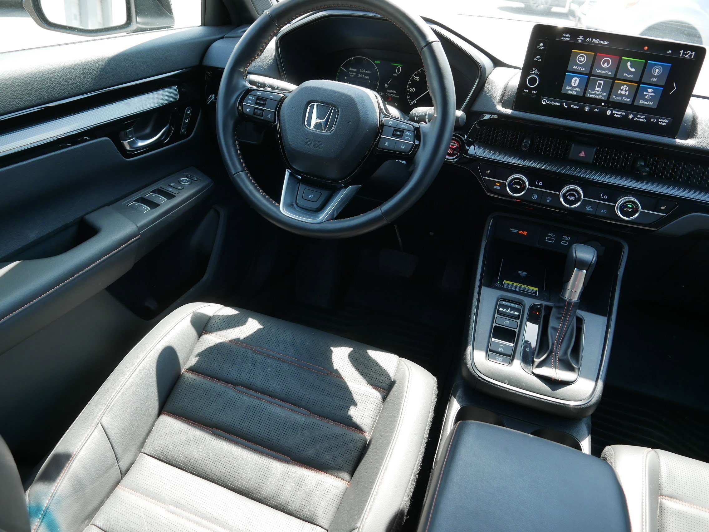 Used 2025 Honda CR-V Sport Touring image 9
