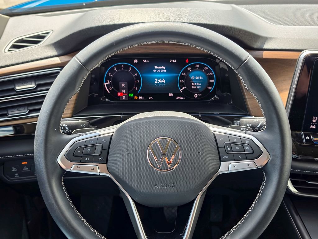 Certified 2025 Volkswagen Atlas SE FWD image 21