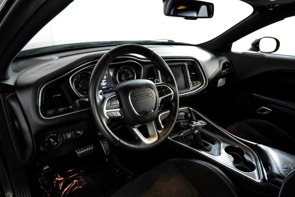 Used 2018 Dodge Challenger SXT Plus image 2