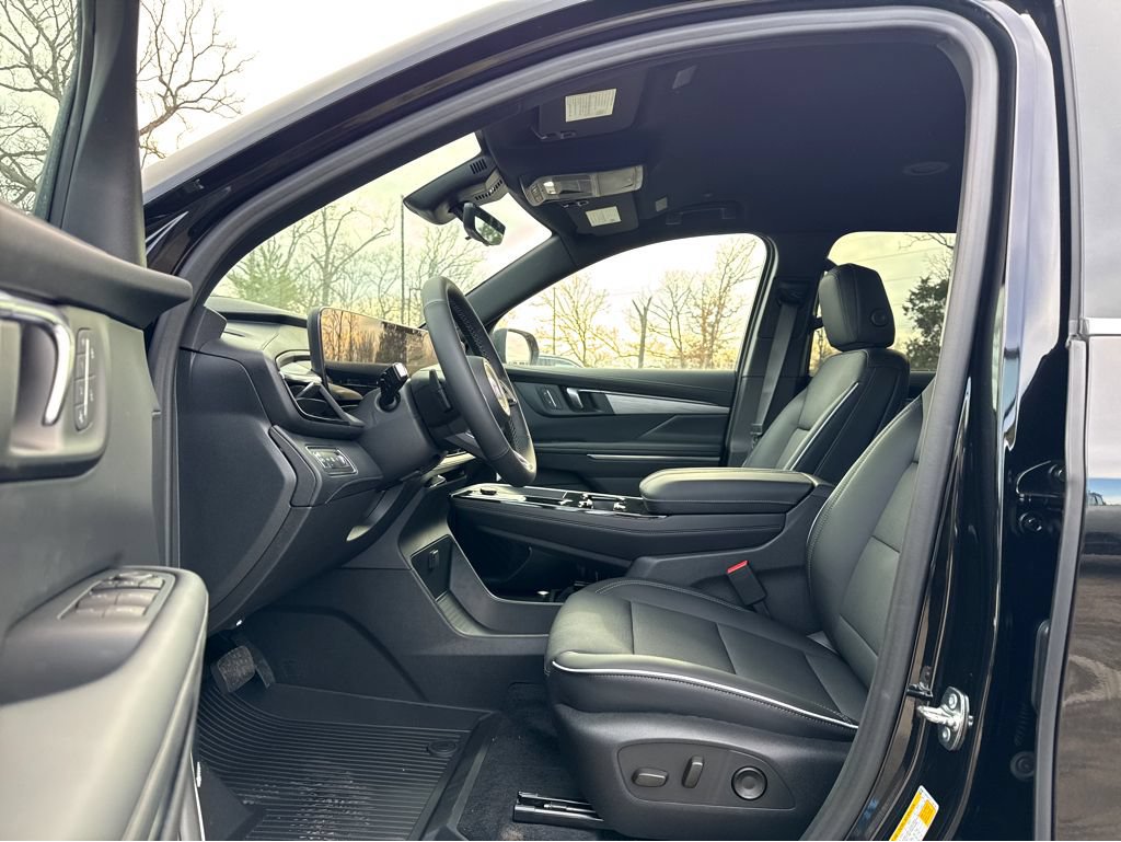 New 2026 Buick Enclave Preferred w/ Power Package FWD image 9