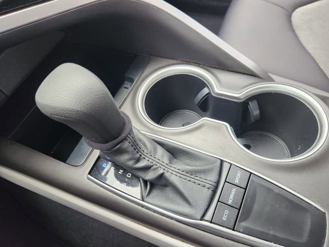 Certified 2022 Toyota Camry LE image 18