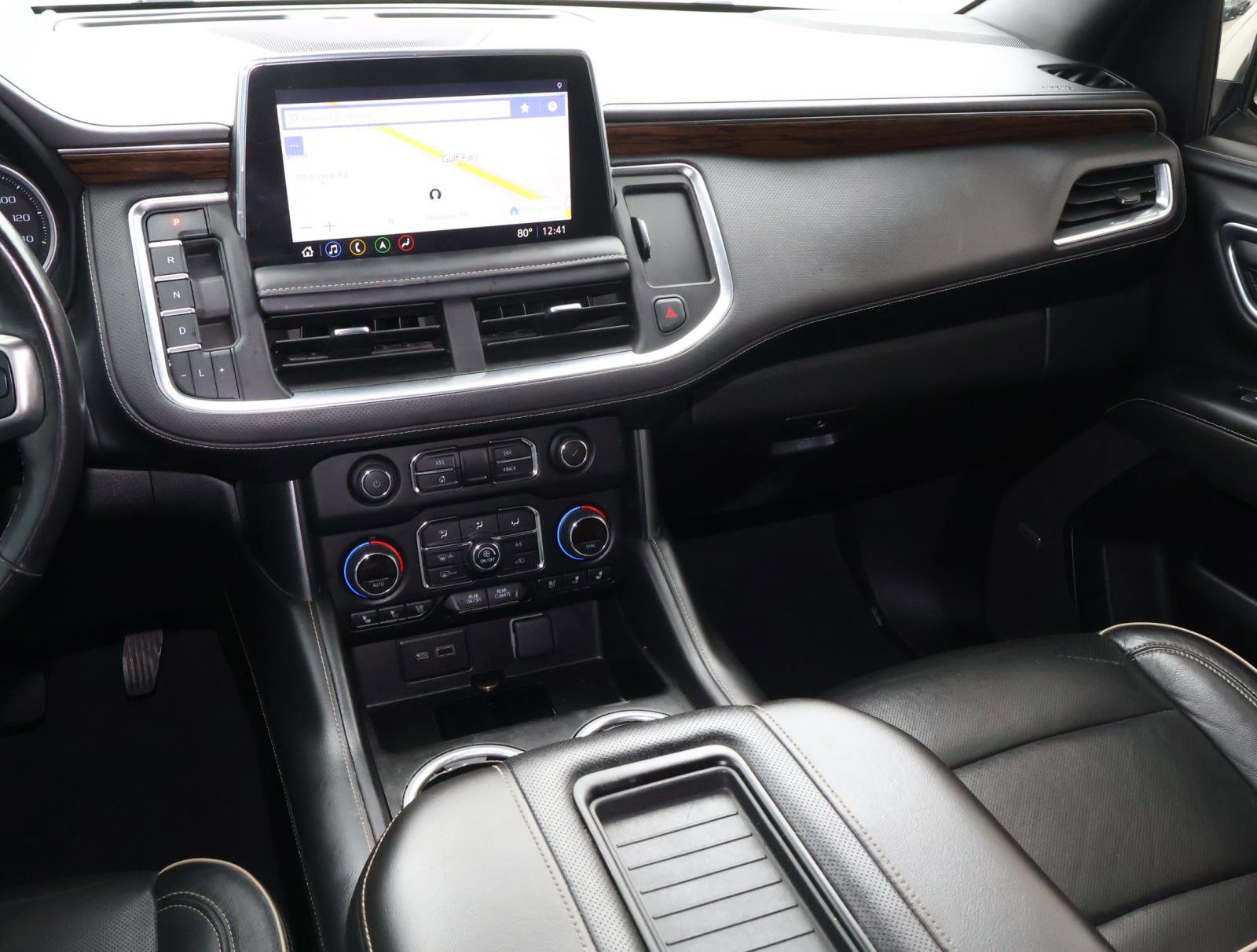 Used 2021 Chevrolet Tahoe Premier w/ Premium Package RWD image 11