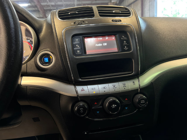 Used 2012 Dodge Journey SXT w/ Flexible Seating Group FWD image 24