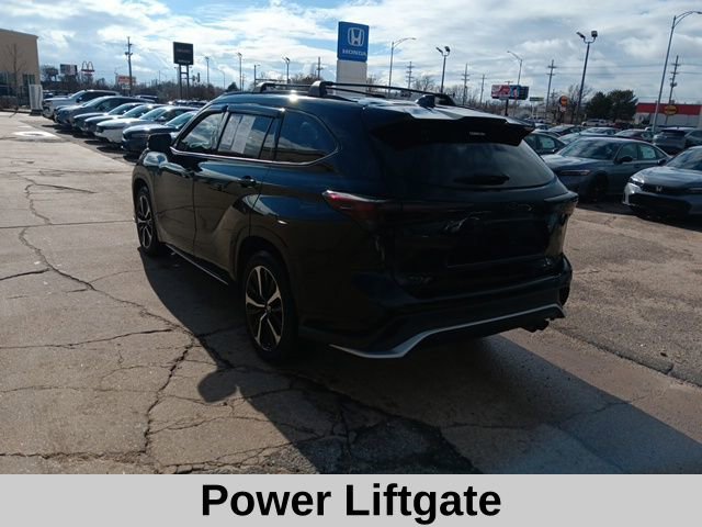 Used 2021 Toyota Highlander XSE image 7