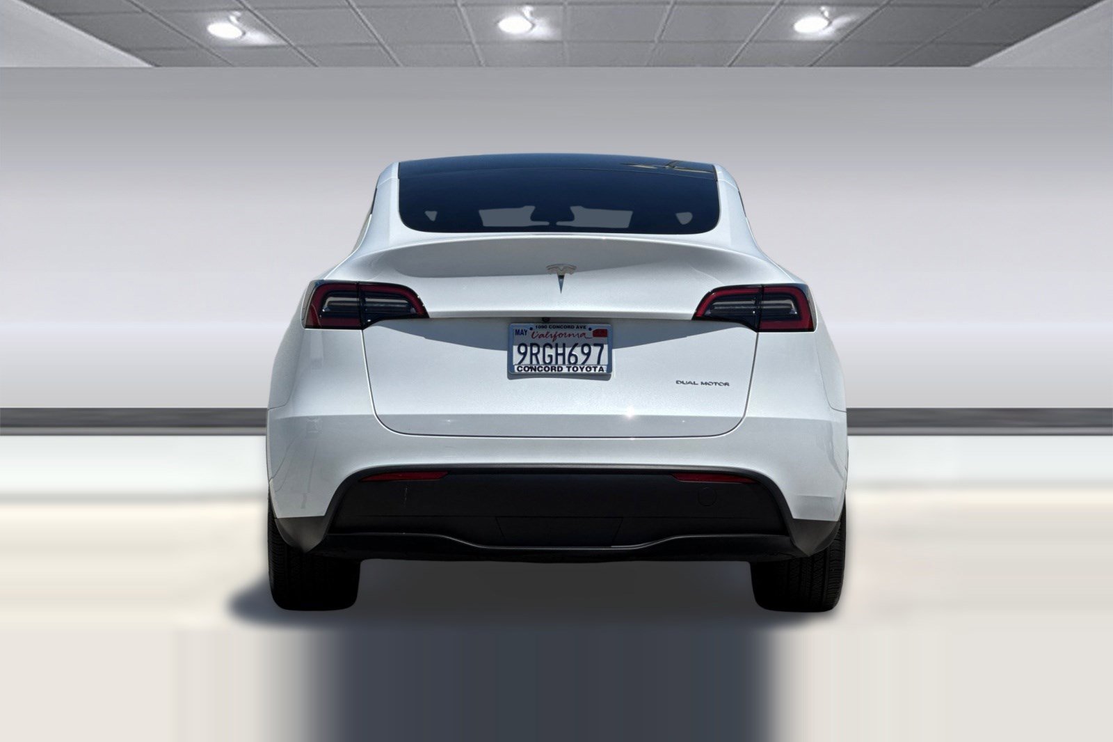 Used 2023 Tesla Model Y Long Range AWD/4WD image 9