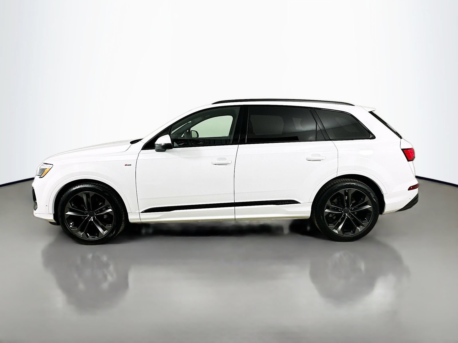 New 2026 Audi Q7 3.0T Prestige AWD/4WD image 8