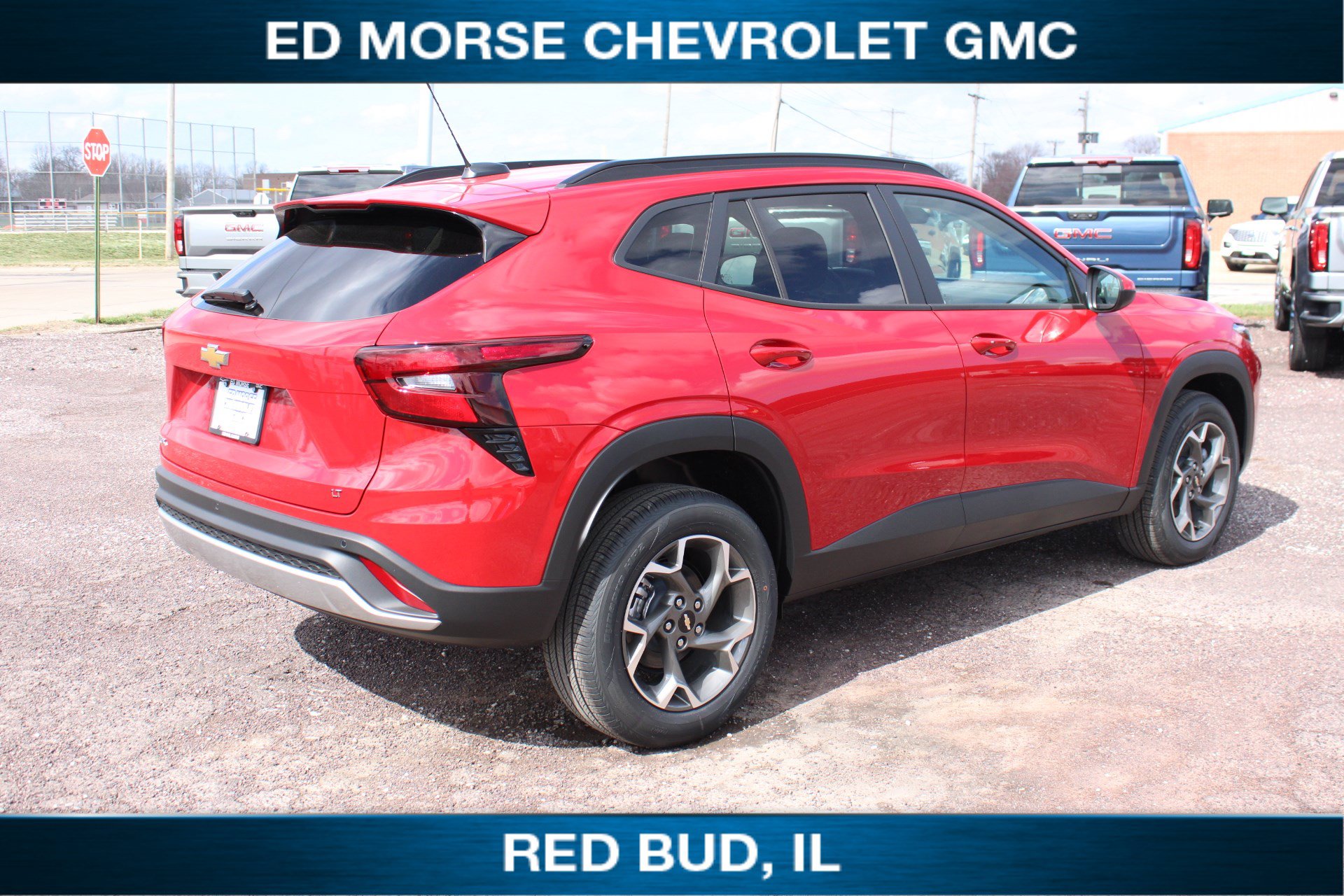 New 2026 Chevrolet Trax LT w/ Driver Confidence Package FWD image 5