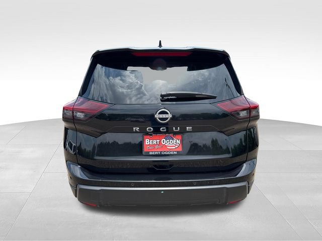 Certified 2025 Nissan Rogue S FWD image 7