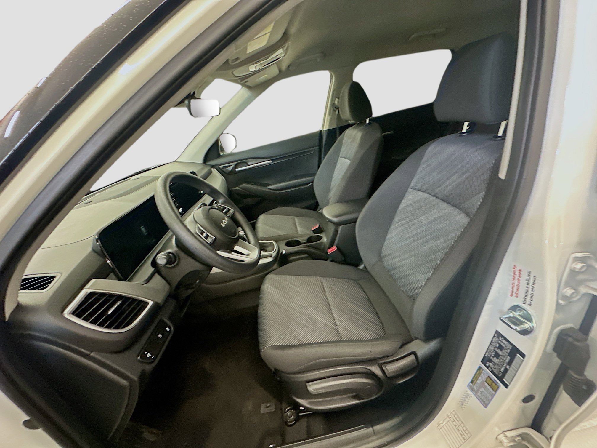Used 2026 Kia Seltos LX AWD/4WD image 13
