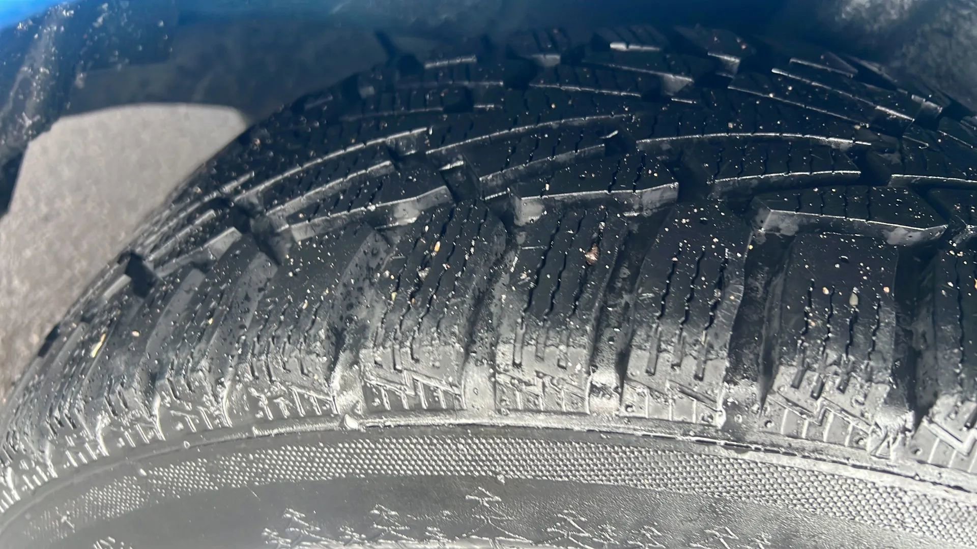 Used 2011 Nissan Leaf SL image 17