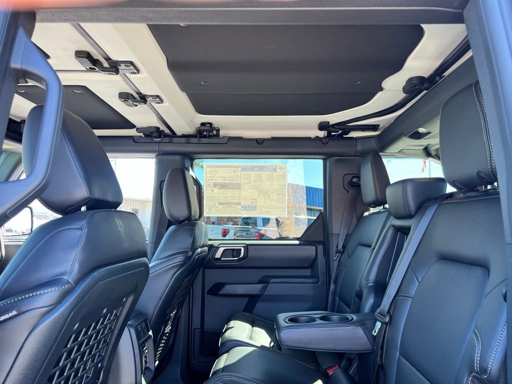 New 2025 Ford Bronco Badlands image 16