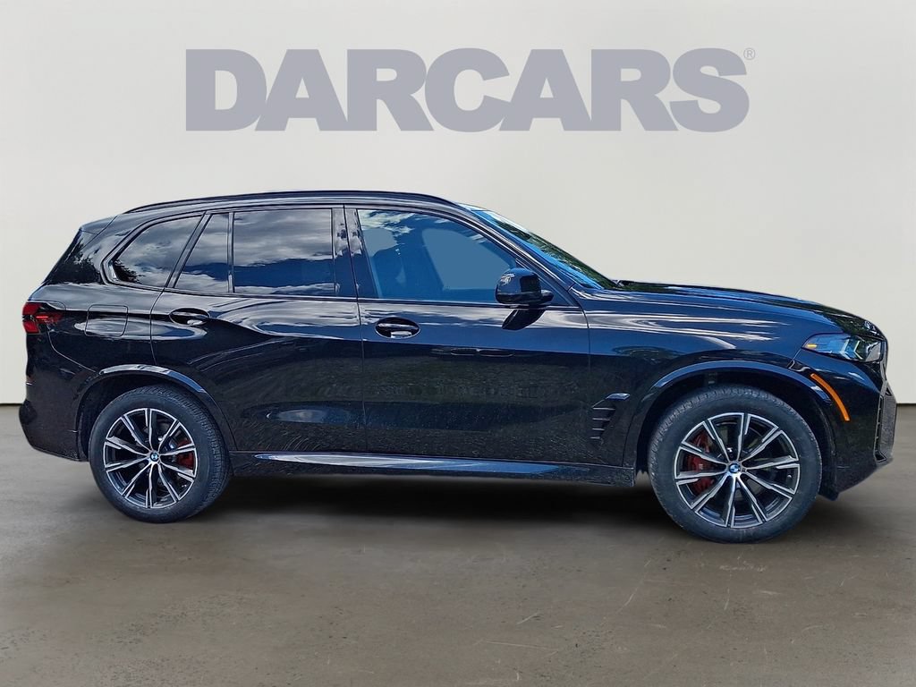 Certified 2025 BMW X5 xDrive40i w/ M Sport Package AWD/4WD image 7