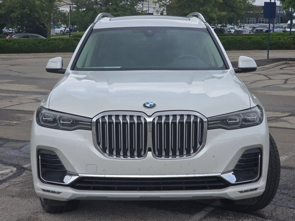 Used 2021 BMW X7 xDrive40i w/ Luxury Seating Package AWD/4WD image 12