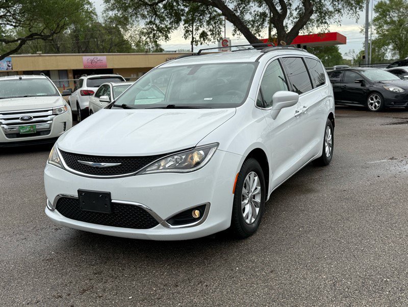 Used 2018 Chrysler Pacifica Touring Plus
