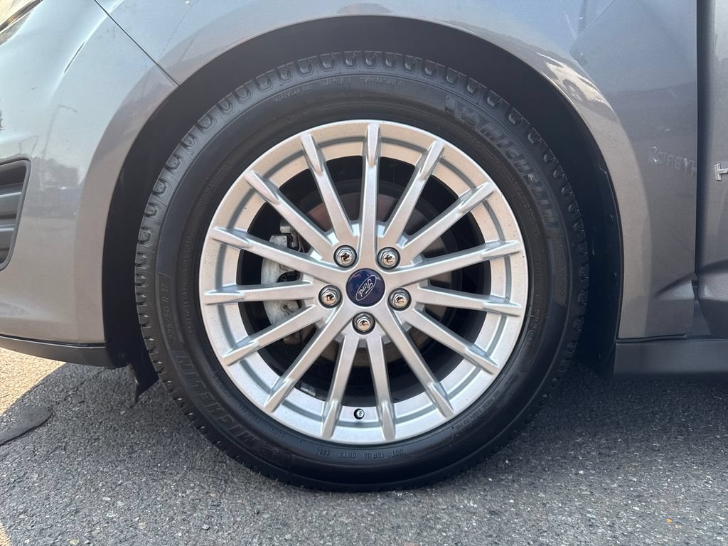 Used 2013 Ford C-MAX SEL FWD image 24