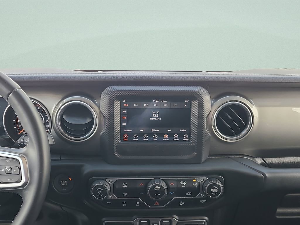 Used 2018 Jeep Wrangler Unlimited Sahara w/ LED Lighting Group AWD/4WD image 14