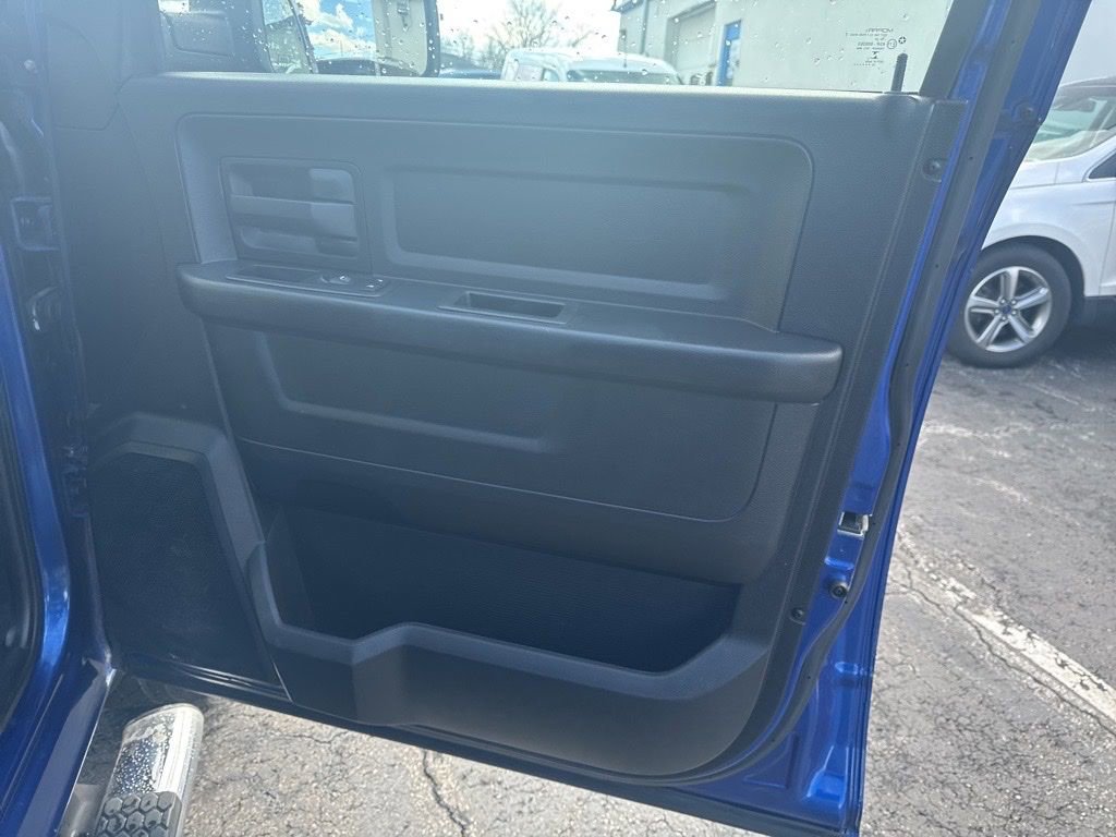 Used 2016 RAM 1500 Express w/ Popular Equipment Group image 26