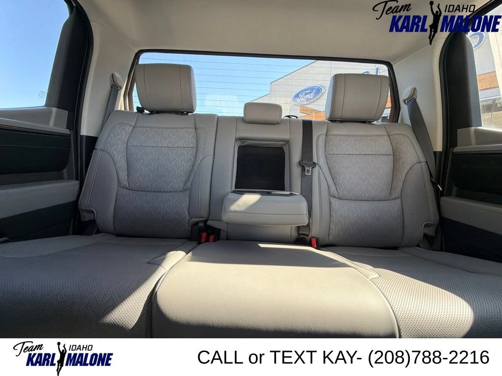 Used 2024 Toyota Tundra Limited AWD/4WD image 18