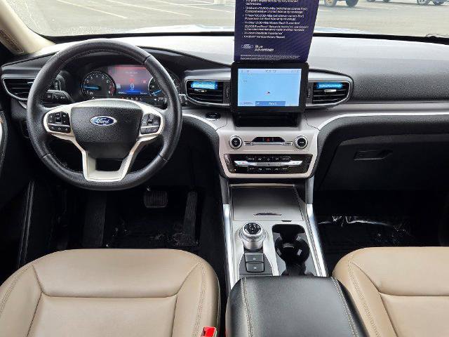 Certified 2023 Ford Explorer XLT w/ Equipment Group 202A AWD/4WD image 22