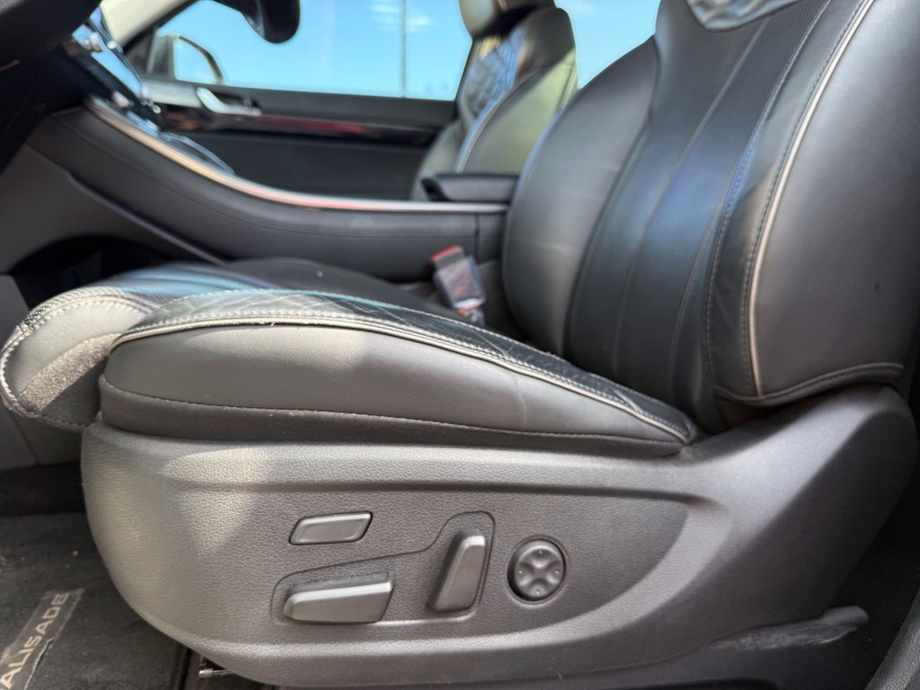 Used 2021 Hyundai Palisade Limited FWD image 9