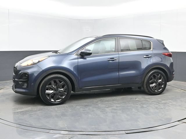 Used 2022 Kia Sportage Nightfall Edition FWD image 6