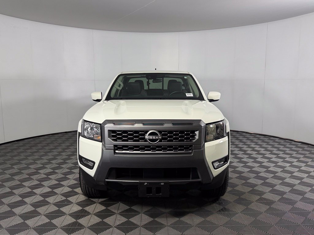 Used 2025 Nissan Frontier SV w/ SV Convenience Package RWD image 4