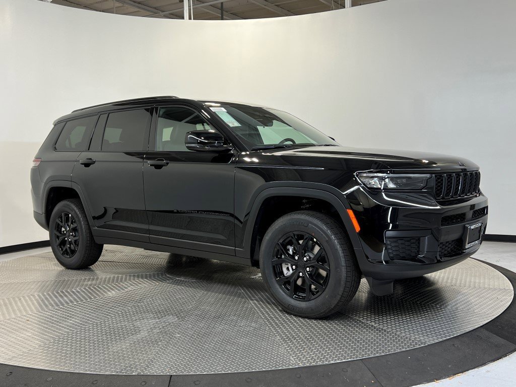 New 2025 Jeep Grand Cherokee L Altitude