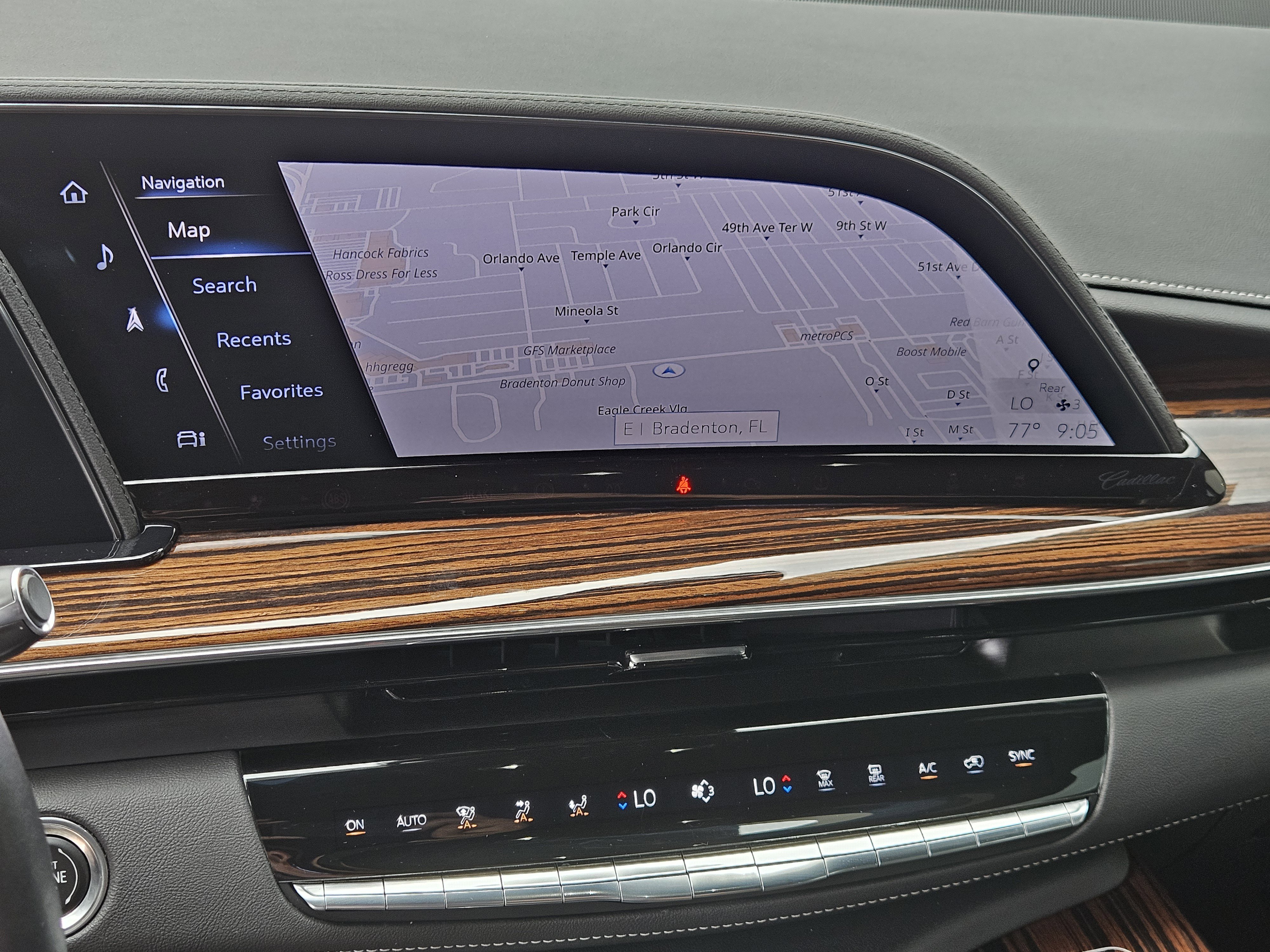 Certified 2023 Cadillac Escalade ESV Premium Luxury image 26