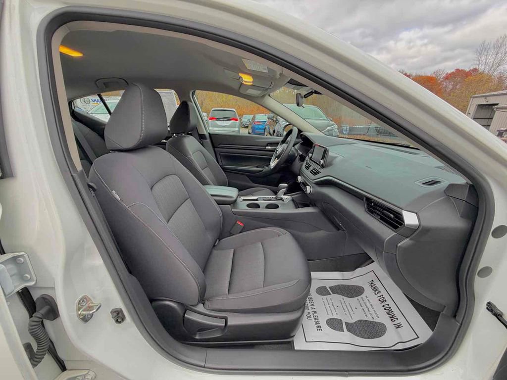 Used 2021 Nissan Altima 2.5 S image 13