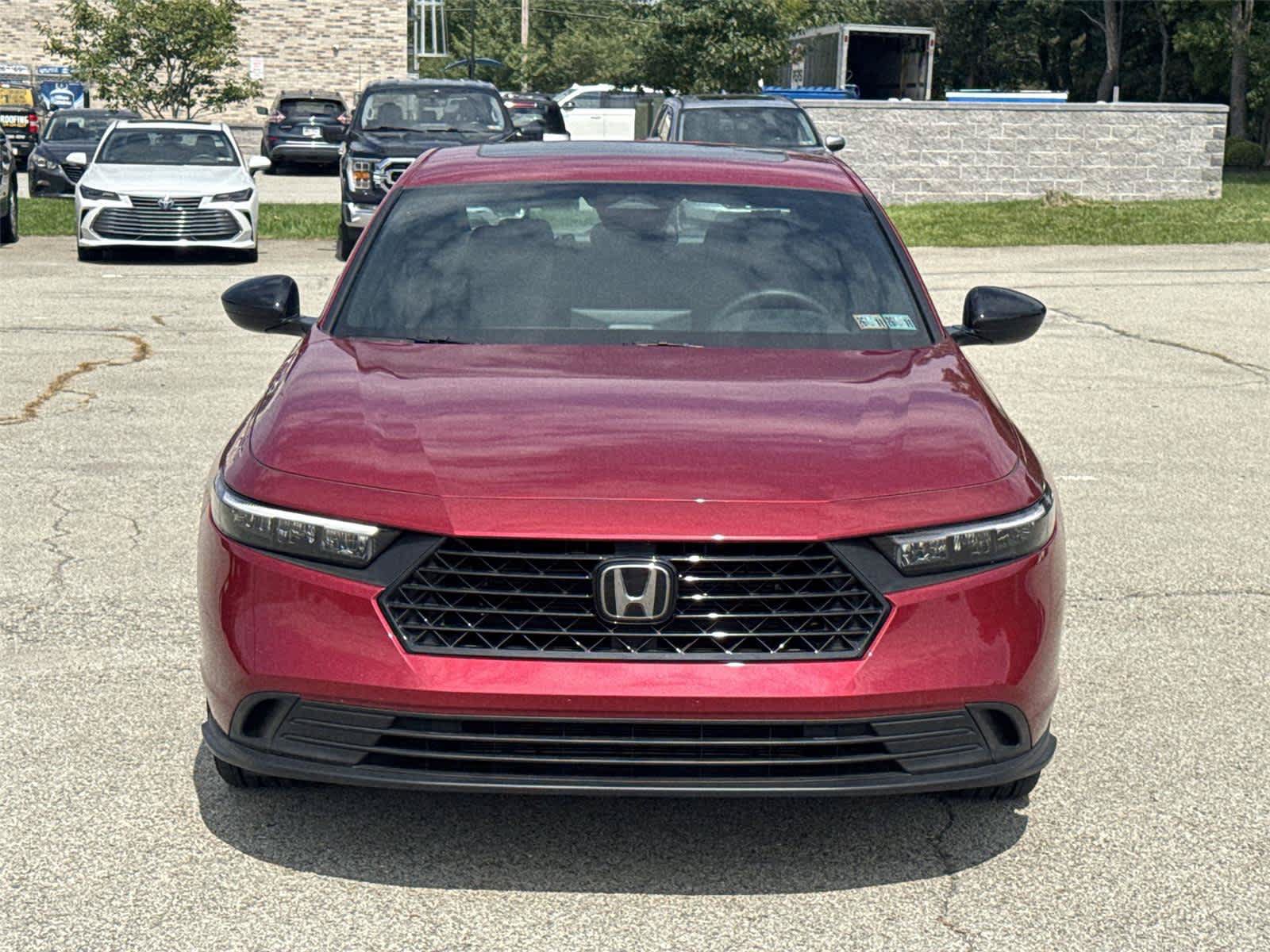 Used 2025 Honda Accord Sport image 9
