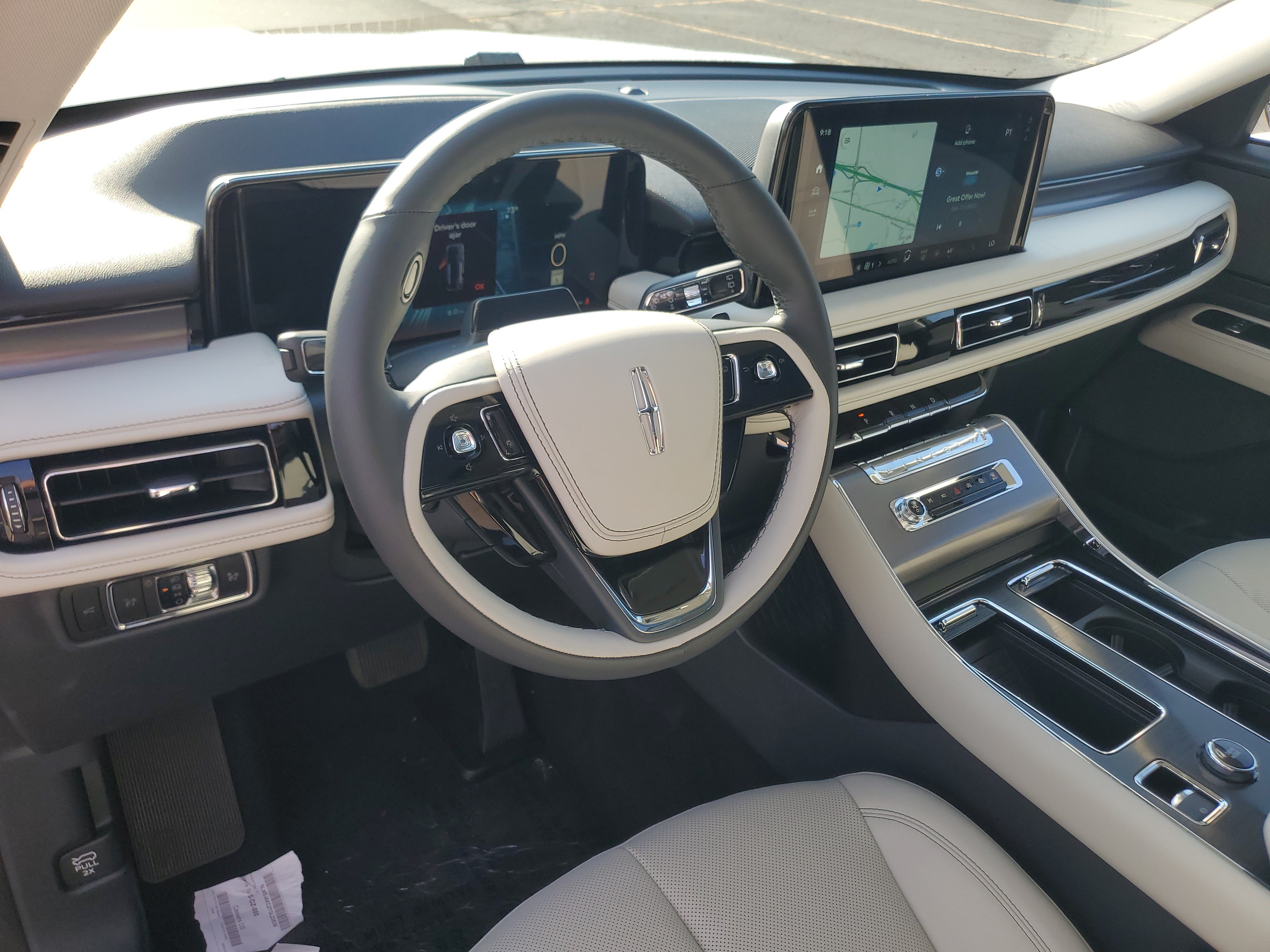 New 2026 Lincoln Aviator AWD image 12