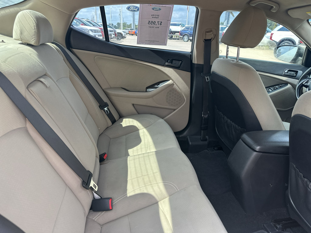 Used 2013 Kia Optima LX FWD image 4