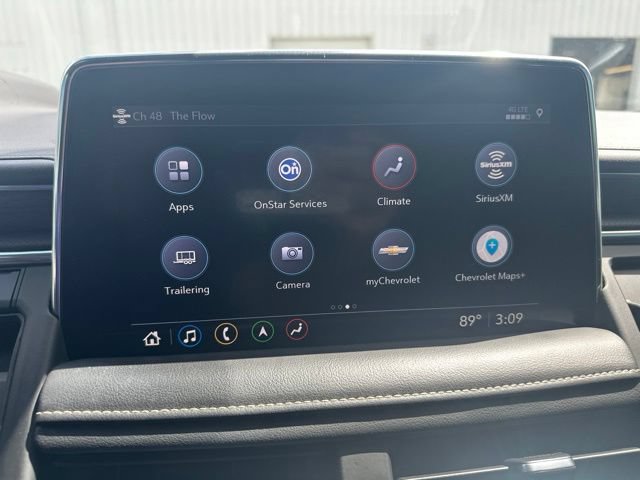 Used 2021 Chevrolet Suburban Premier w/ Premium Package AWD/4WD image 24
