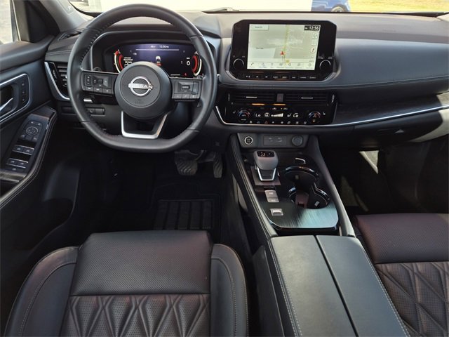 Used 2023 Nissan Rogue Platinum w/ Platinum Premium Package image 26