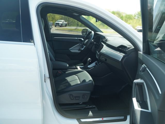 Used 2021 Audi Q3 2.0T Premium w/ Convenience Package image 21