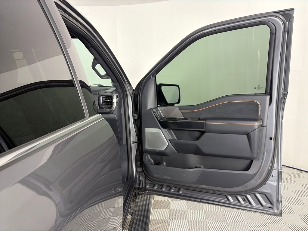 Certified 2021 Ford F150 Platinum w/ Equipment Group 701A High image 31