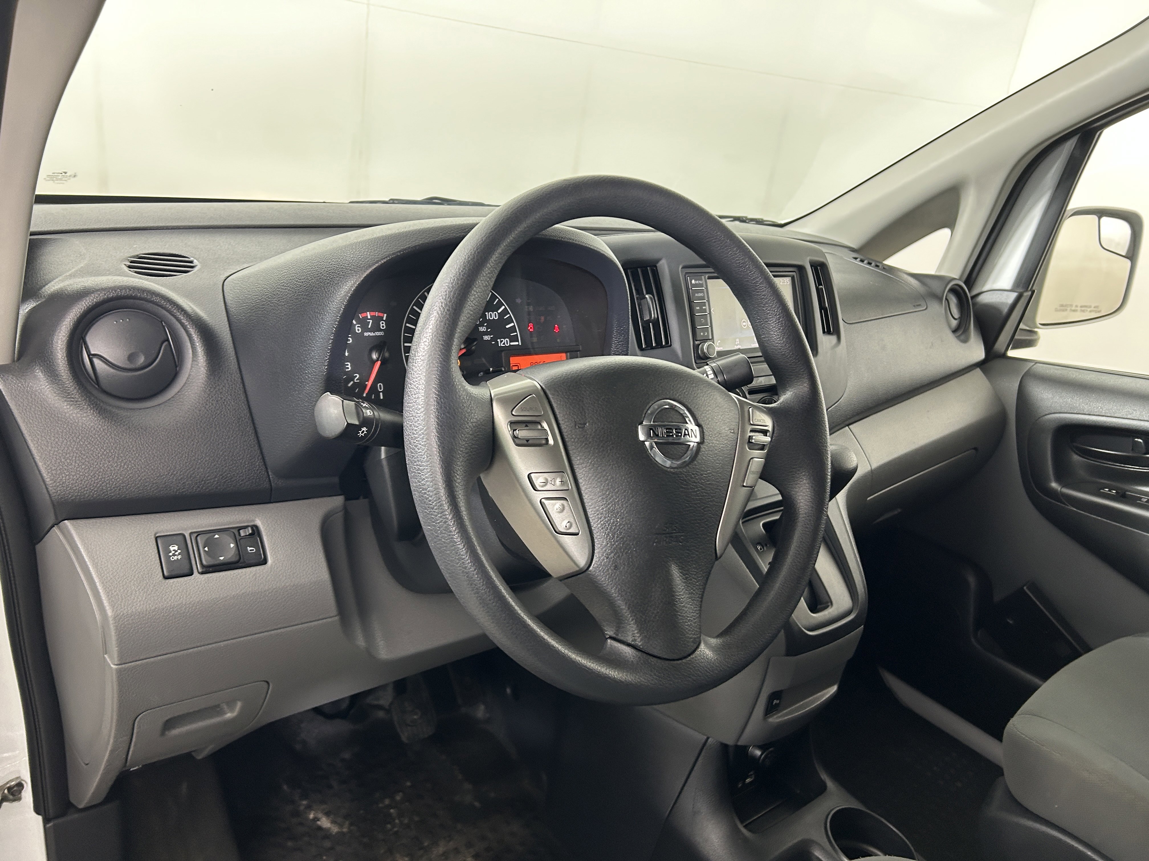 Used 2021 Nissan NV200 SV FWD image 11