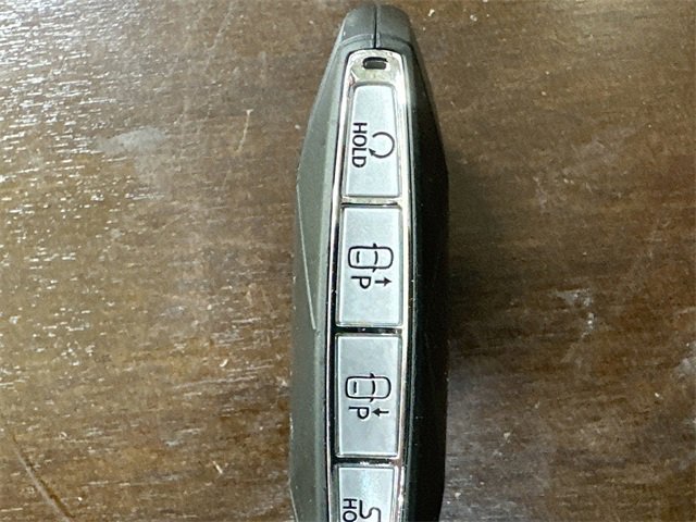 Used 2023 Genesis GV60 Performance image 19