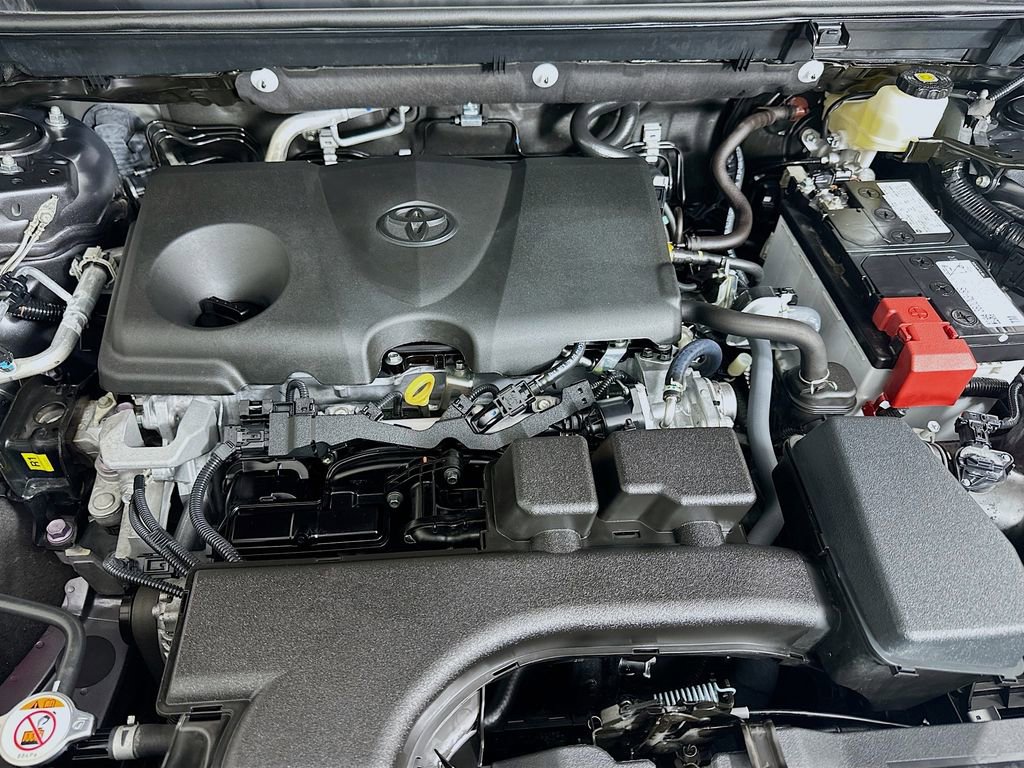 Certified 2024 Toyota RAV4 LE FWD image 30