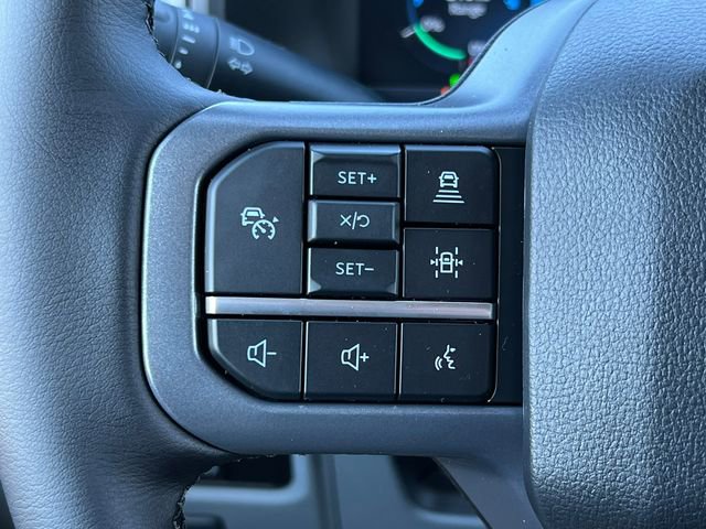 New 2025 Ford F150 Lightning Flash image 25